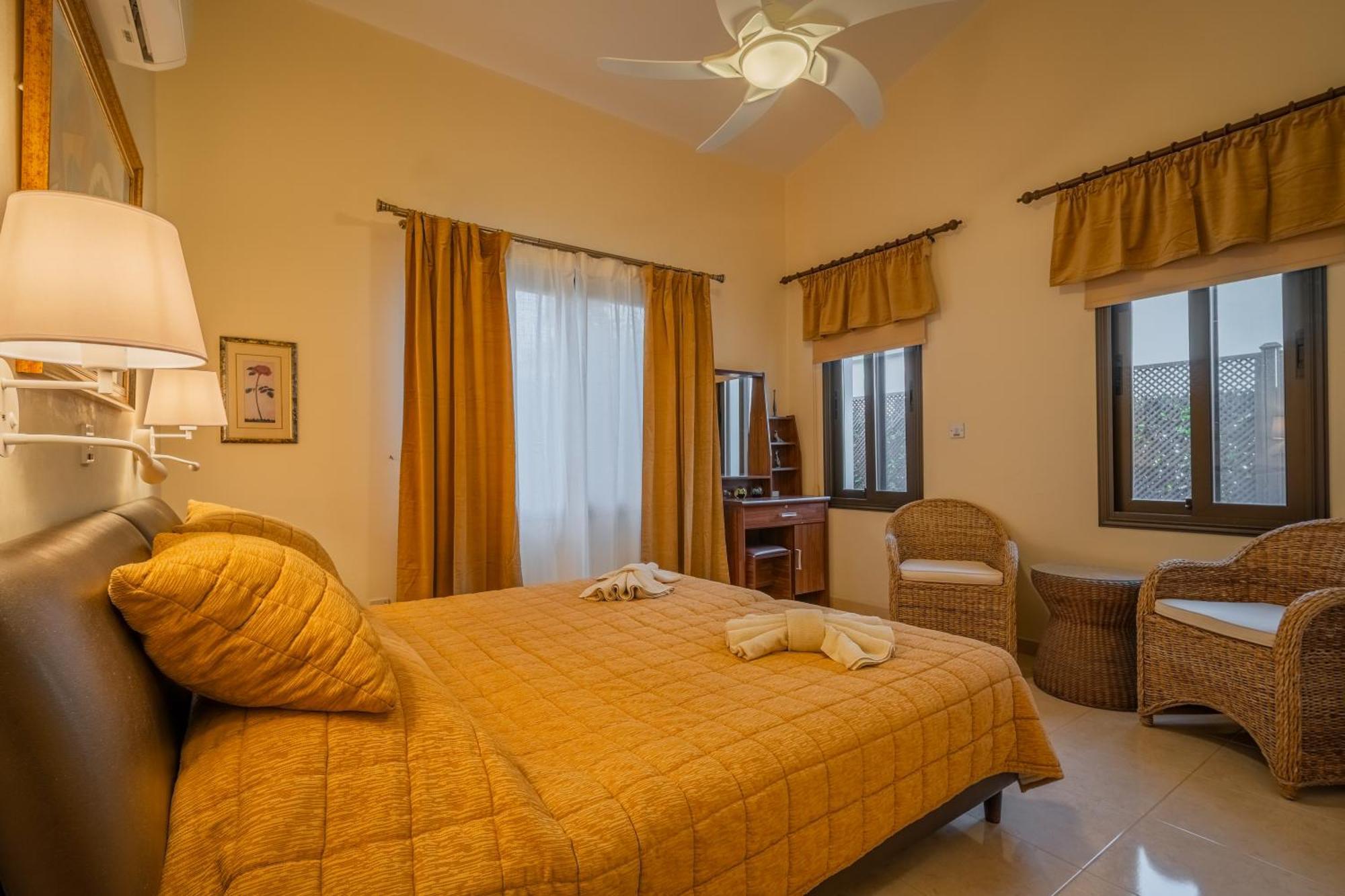 Panorama - Stunning Views In With Hot Tub, Pool, Garden Villa Sakarya